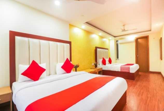 Hotel O Discovery Inn Ню Делхи Екстериор снимка